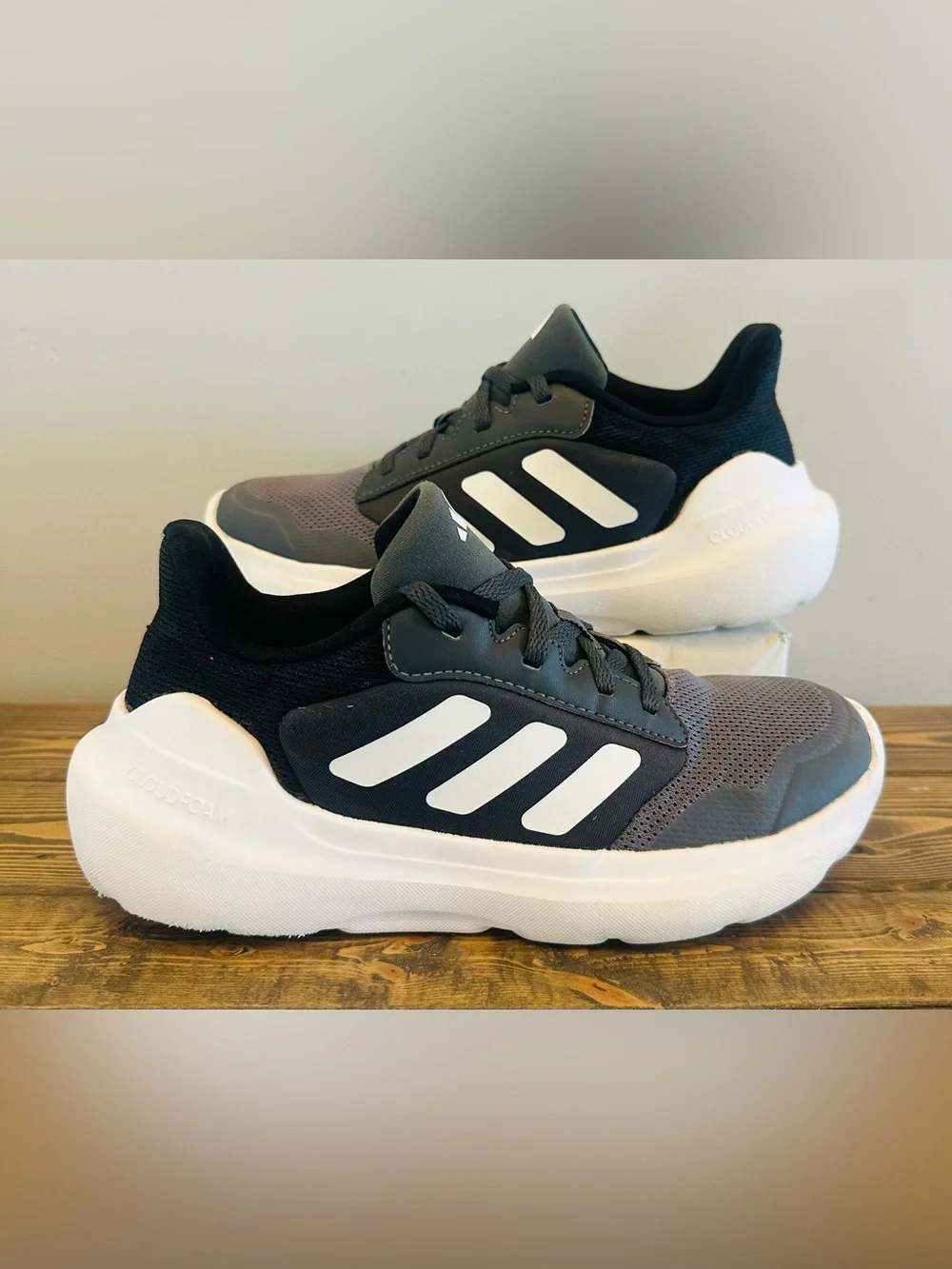 Adidas Tensaur Run 3.0 Shoes Grey Breathable Mesh Sneakers Boys 3.5